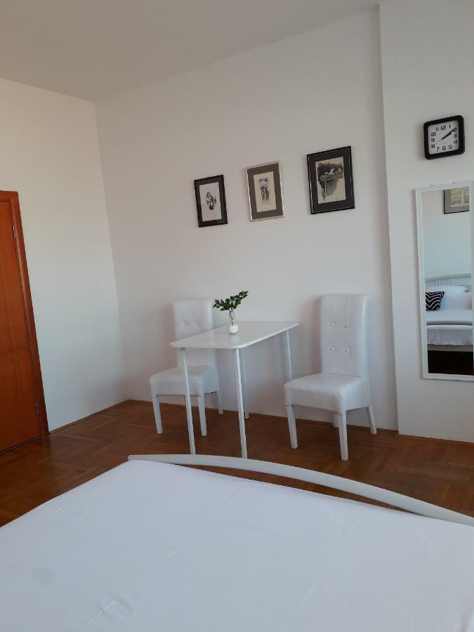 Apartman Dunja Ns 2 Νόβι Σαντ Εξωτερικό φωτογραφία