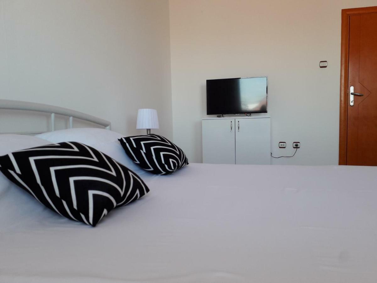 Apartman Dunja Ns 2 Νόβι Σαντ Εξωτερικό φωτογραφία