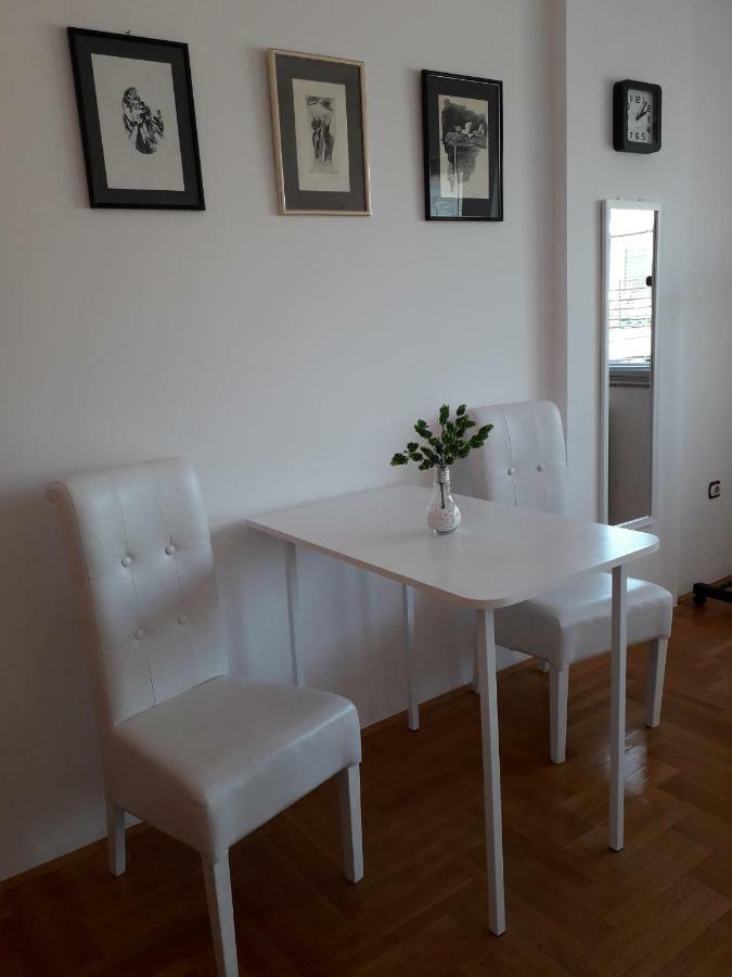 Apartman Dunja Ns 2 Νόβι Σαντ Εξωτερικό φωτογραφία