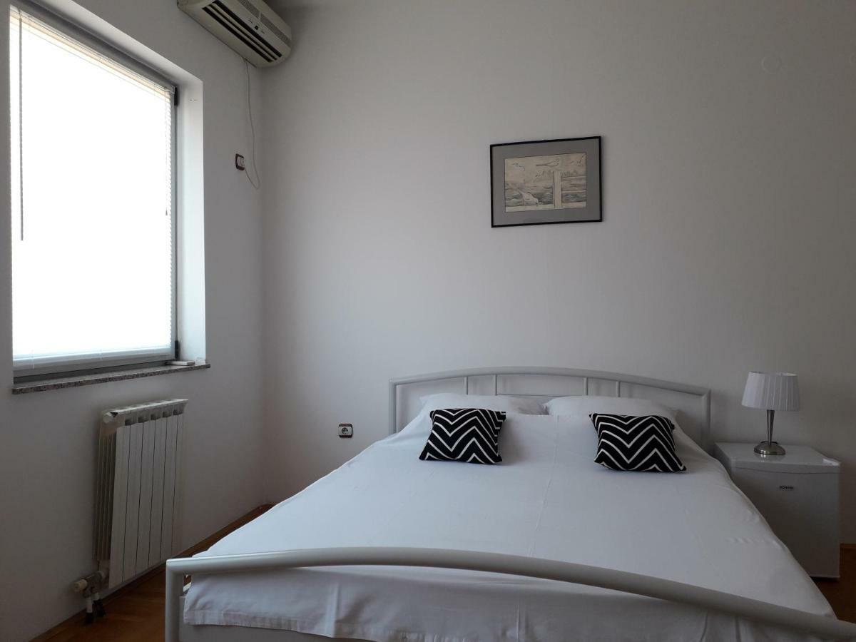 Apartman Dunja Ns 2 Νόβι Σαντ Εξωτερικό φωτογραφία